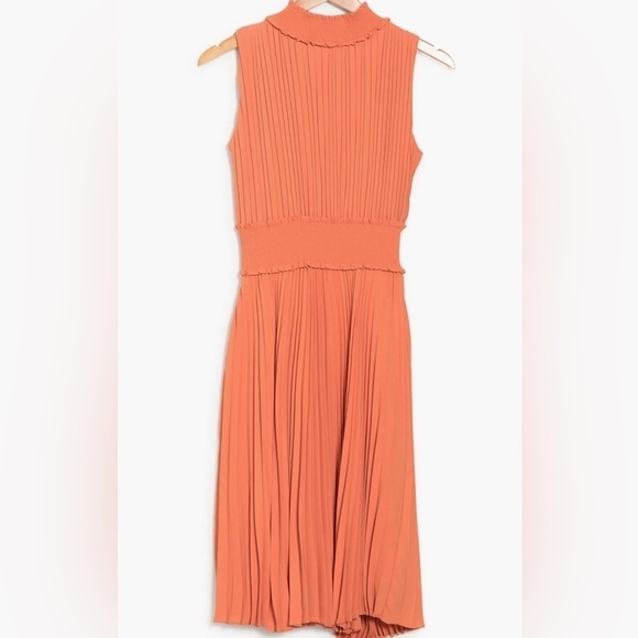 Nanette Leopore Mock Neck Terra Cotta Accordion Pleated Midi Dress Size 4 NWT! - Picture 4 of 16